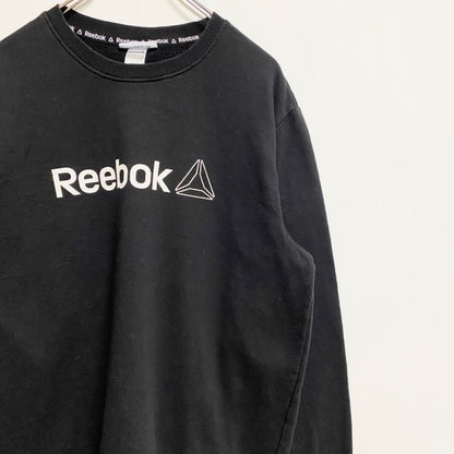 古着 used　Reebok　リーボック　長袖クルーネックスウェット　トレーナー　ロゴプリント　黒　ブラック　秋冬服　Lサイズ