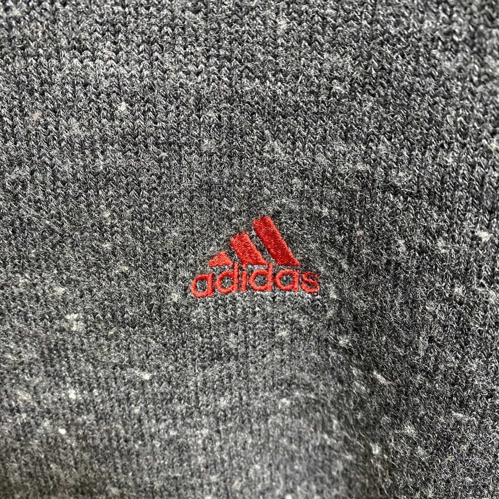 adidas　アディダス　長袖ニットパーカー　セーター　ワンポイントロゴ刺繍　グレー　灰色　Mサイズ　古着