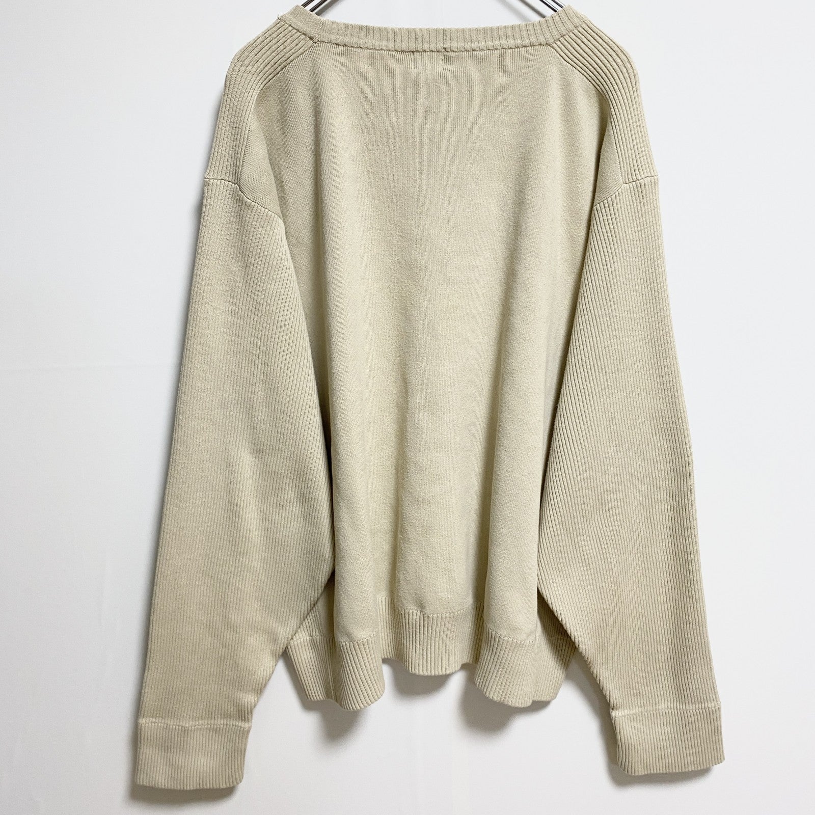 LEVI’S　リーバイス　長袖クルーネックニット　セーター　ノームコア　ベージュ　ビッグシルエット　2XLサイズ　古着