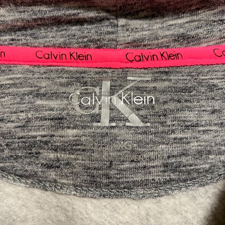 古着 used　CalvinKlein　カルバンクライン　長袖ロゴ刺繍パーカー　ラグラン袖　グレー　ビッグシルエット　2XLサイズ