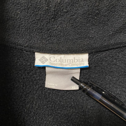 古着 used　Columbia コロンビア　長袖フリースジャケット　ジップアップアウター　ハイネック　黒　ブラック　XLサイズ　