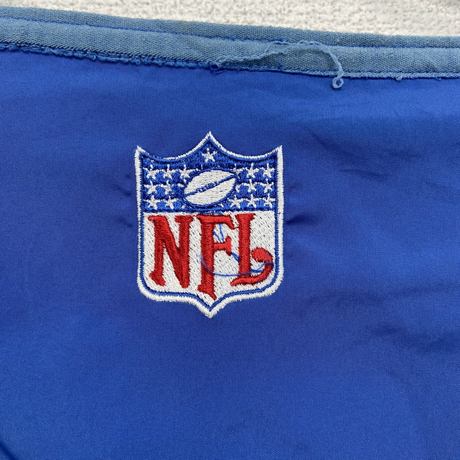NFL　PUMA　プーマ　プルオーバージャケット　青　ブルー　2XLサイズ　古着