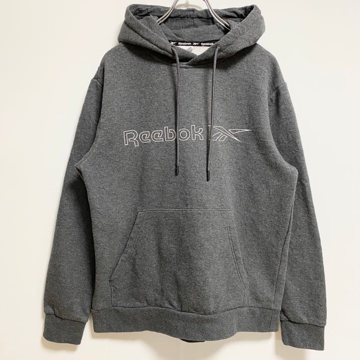 古着 used　Reebok　リーボック　長袖ロゴプリントパーカー　スウェットプルオーバー　グレー　秋冬服　Mサイズ