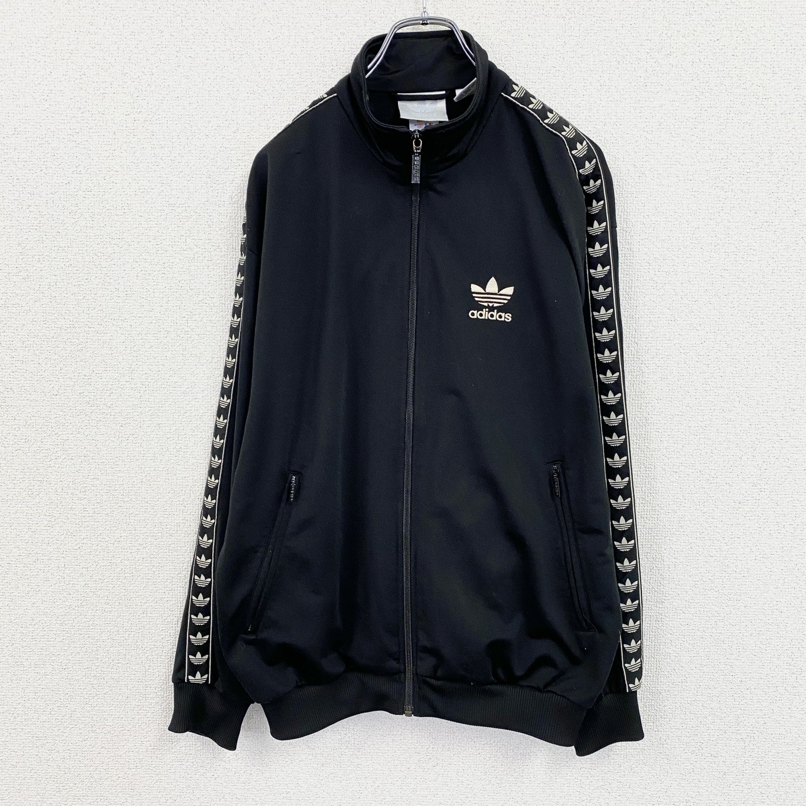 90s～　adidas　アディダス　トラックジャケット/ジャージ　トレフォイルロゴ　ヴィンテージ　黒　ブラック　Mサイズ　古着