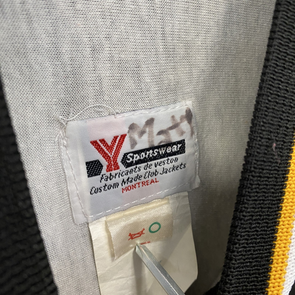 90s～　Y Sports wear　プルオーバージャケット　ヴィンテージ　黒　ブラック　古着