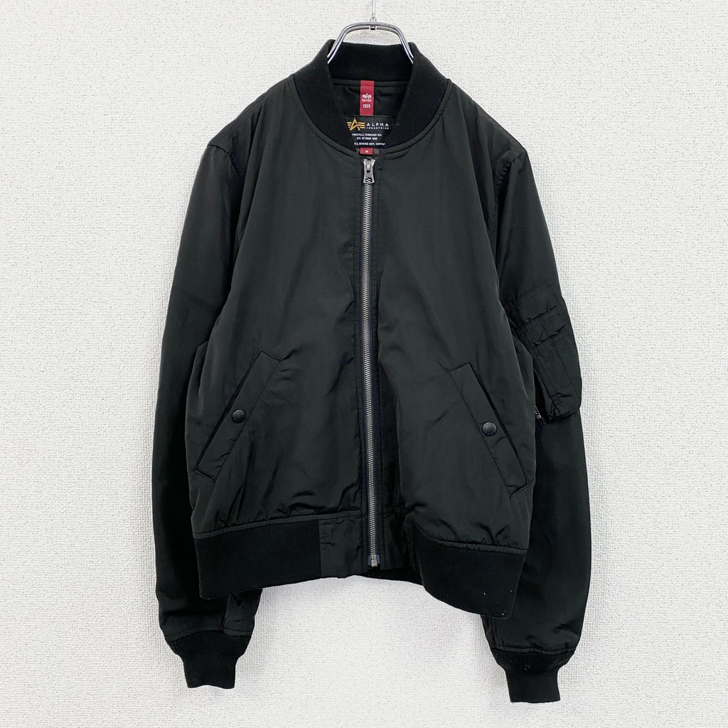 ALPHA INDUSTRIES　アルファインダストリーズ　MA-1　ブルゾン/スイングトップ　黒　ブラック　Mサイズ　古着