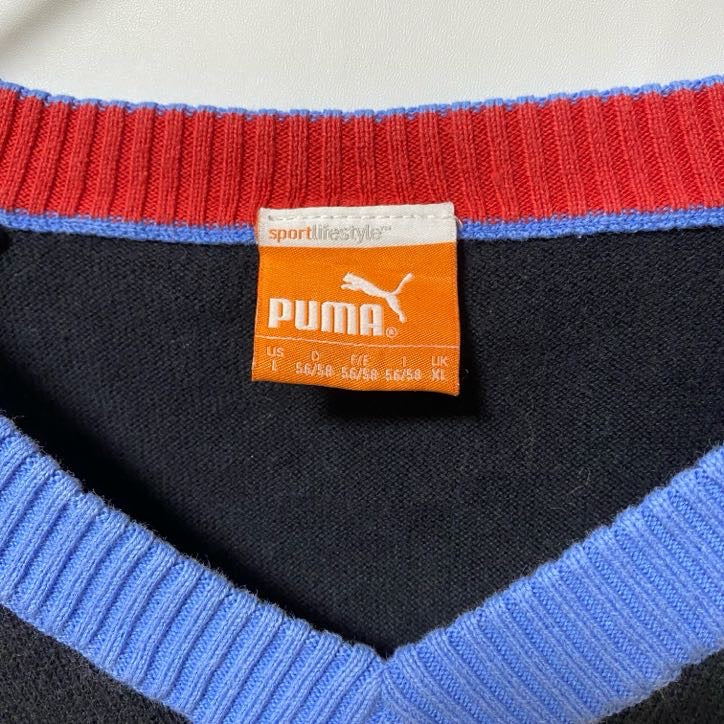 古着 used　puma プーマ　長袖Vネックスウェット　エルボーパッチ付きトレーナー　ワンポイントロゴ刺繍　黒　Lサイズ