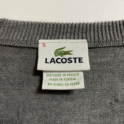 古着 used　LACOSTE ラコステ　長袖Vネックカーディガン　セーター　ワンポイントロゴ刺繍　グレー　Sサイズ