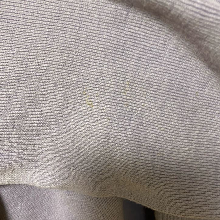 NIKE ナイキ　長袖Vネックニット　セーター　ワンポイントロゴ刺繍　紫　パープル　無地　シンプル　秋冬服　Mサイズ　古着