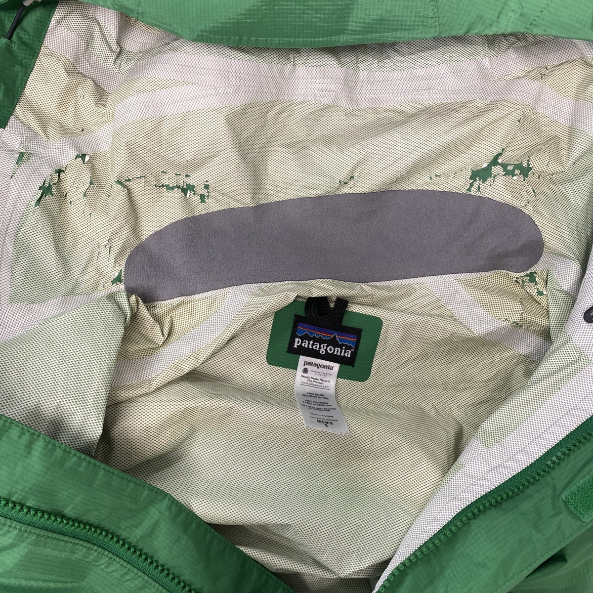 Patagonia　パタゴニア　トレントシェルジャケット　ナイロンジャケット　アクティブ　緑　グリーン　Sサイズ　