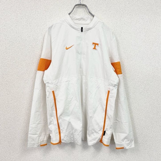 NIKE　ナイキ　ハーフジッププルオーバージャケット　白　ホワイト　Sサイズ