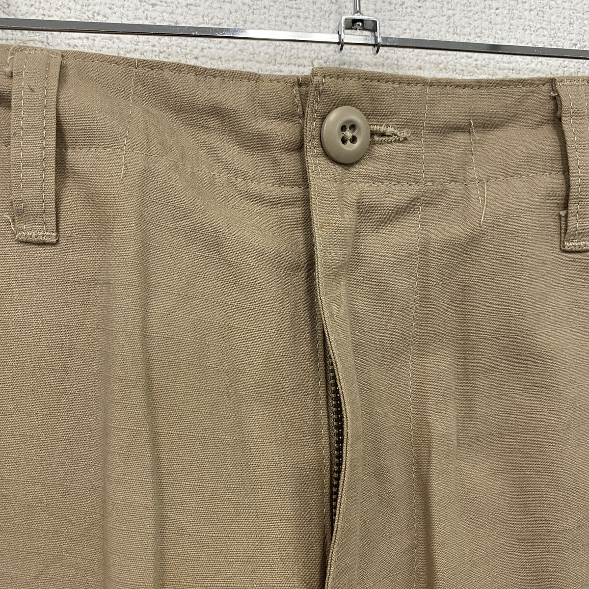 00s　TRU-SPEC　トゥルースペック　ハーフカーゴパンツ/ショートパンツ　ミリタリー　ヴィンテージ　ベージュ　Sサイズ ミリタリーパンツ ハーフパンツ メンズ 古着