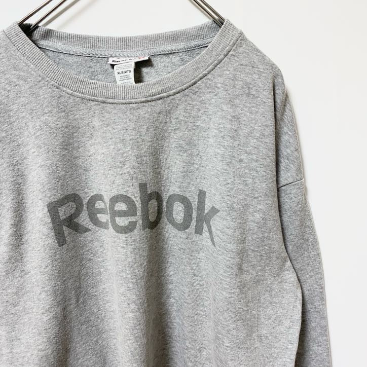 Reebok リーボック 長袖クルーネックロゴプリントスウェット　トレーナー　オーバーサイズ　グレー　灰色　XLサイズ　古着