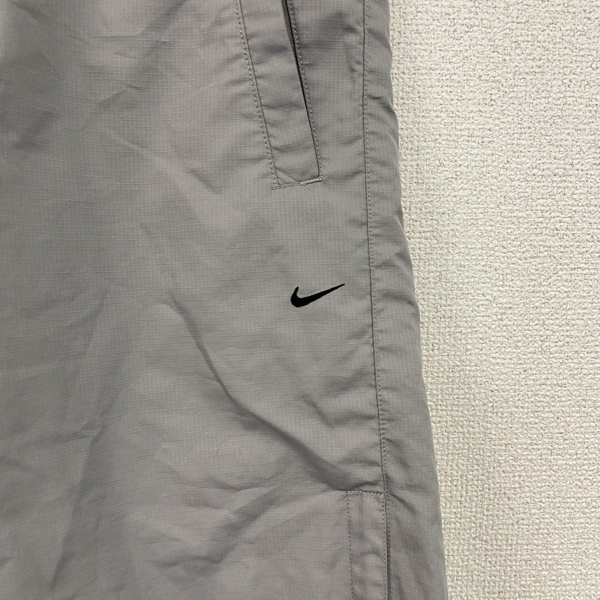 00s　NIKE　ナイキ　CLIMA-FIT　ハーフパンツ/ショートパンツ　スウッシュ　ヴィンテージ　グレー　灰色　Sサイズ　古着