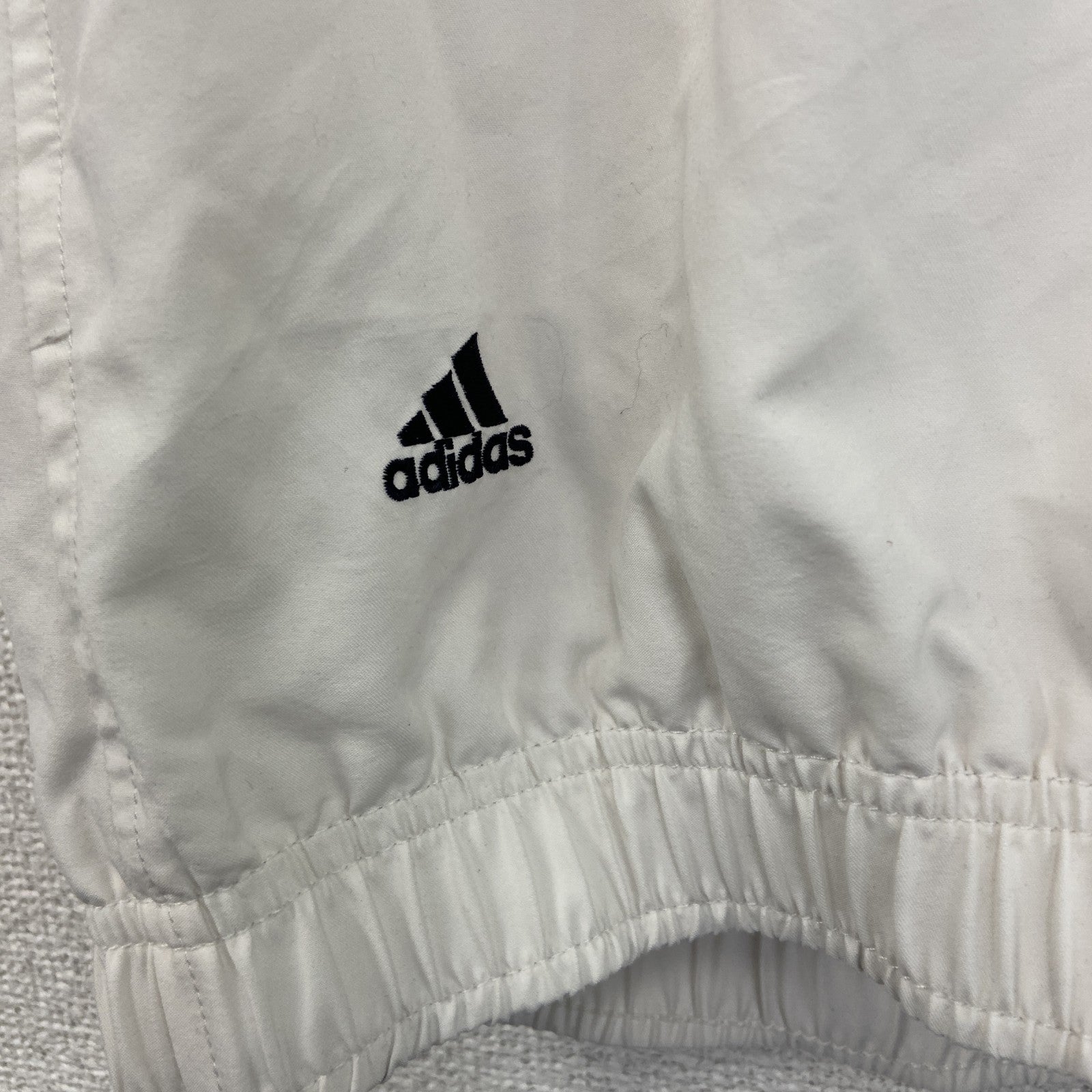 adidas　アディダス　ナイロンベスト　ルイビル　NFL　刺繍ロゴ　白　ホワイト　Lサイズ　古着