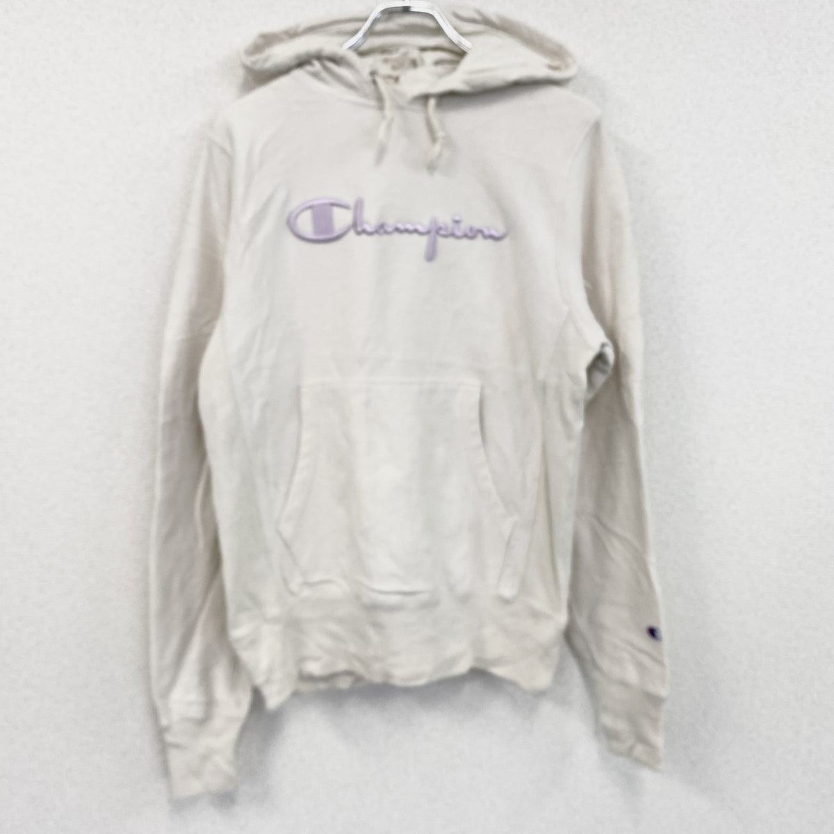 Champion　チャンピオン　リバースウィーブ　スウェットパーカー/フーディー　刺繍ロゴ　ワンポイント　現行　白　ホワイト　Sサイズ トレーナー スウェットトップス フード付き 古着