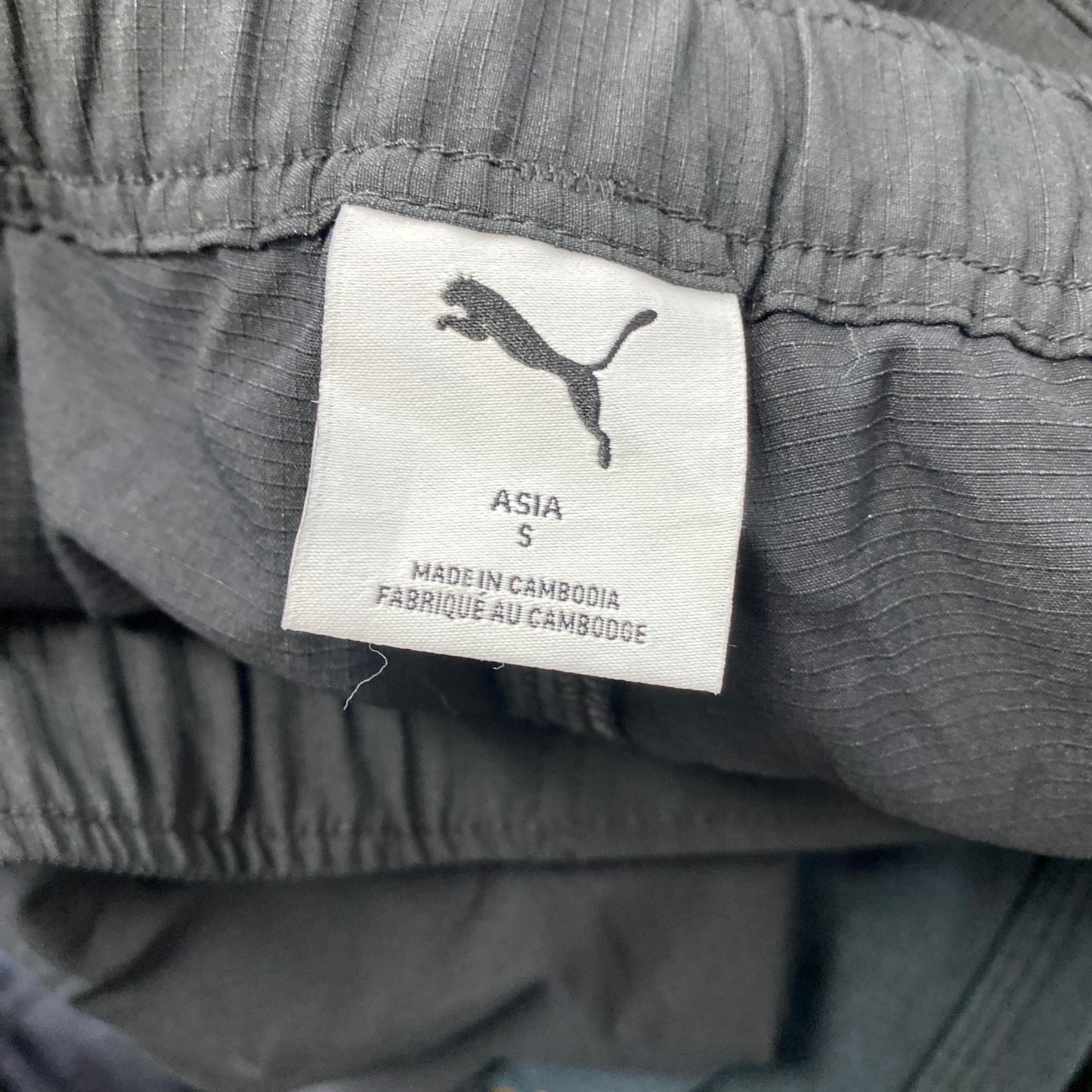 PUMA　プーマ　CORE HERITAGE　ウーブンパンツ　黒　ブラック　Sサイズ