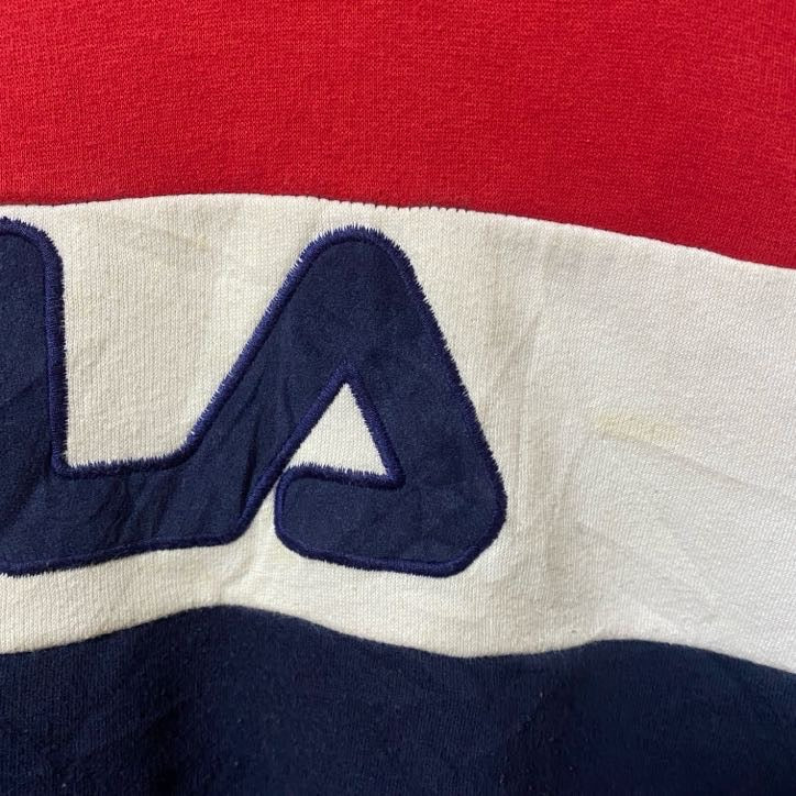 FILA フィラ 長袖クルーネックビッグロゴスウェット　トレーナー　レトロデザイン　ネイビー　紺　Lサイズ　古着