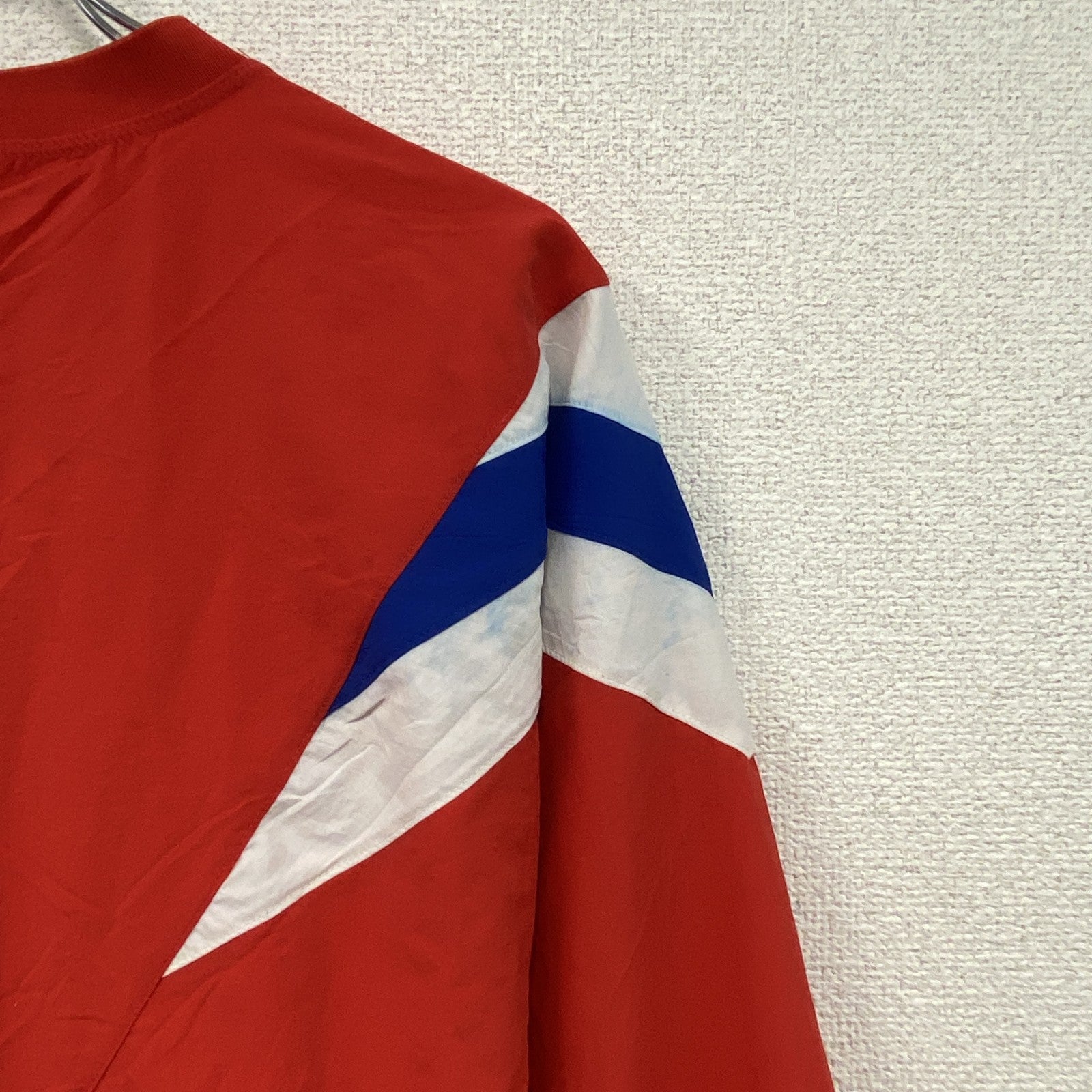 Champion　チャンピオン　プルオーバージャケット　赤　レッド　Mサイズ　古着