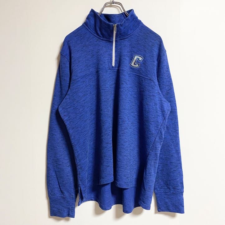 古着 used　Champion　チャンピオン　長袖ハーフジップスウェット　トレーナー　ワンポイント刺繍　青　秋冬服　XLサイズ