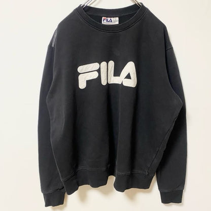 古着 used FILA フィラ 長袖クルーネックビッグロゴスウェット　トレーナー　オーバーサイズ　ブラック　XLサイズ