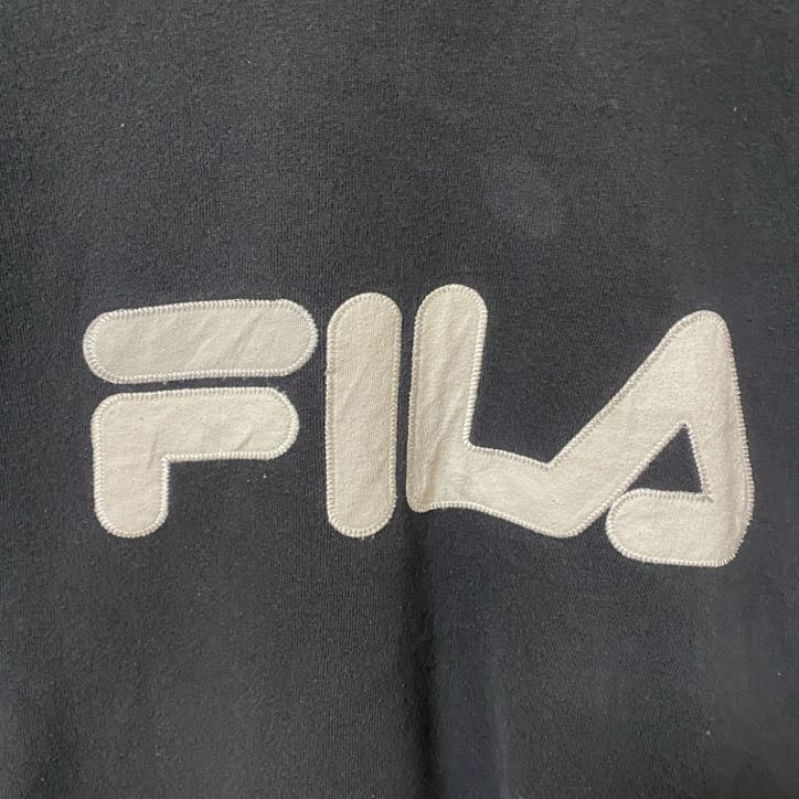 古着 used FILA フィラ 長袖クルーネックビッグロゴスウェット　トレーナー　オーバーサイズ　ブラック　XLサイズ