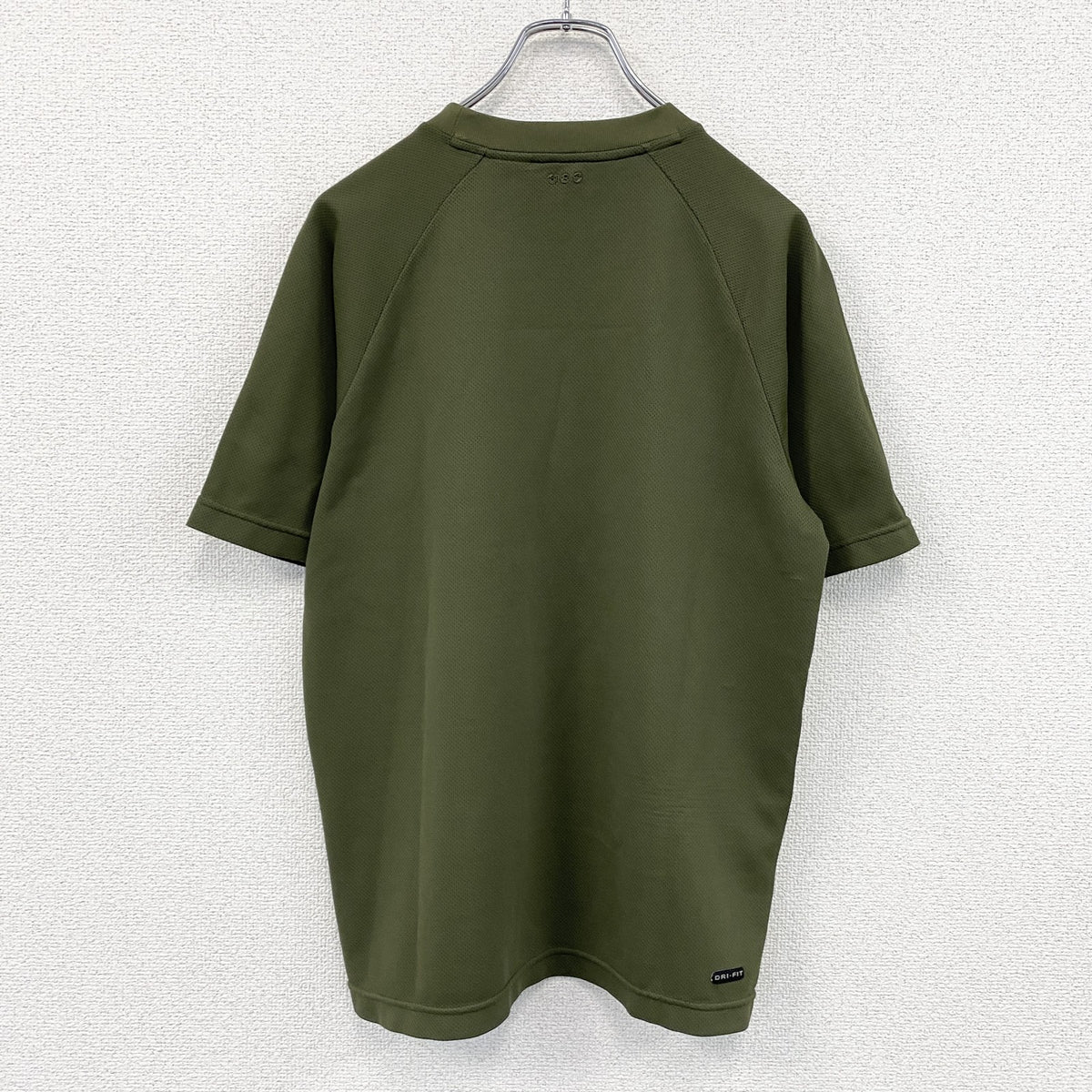 00s　NIKE　ナイキ　DRI-FIT　半袖Tシャツ　スウッシュ　ヴィンテージ　カーキ　Sサイズ　古着