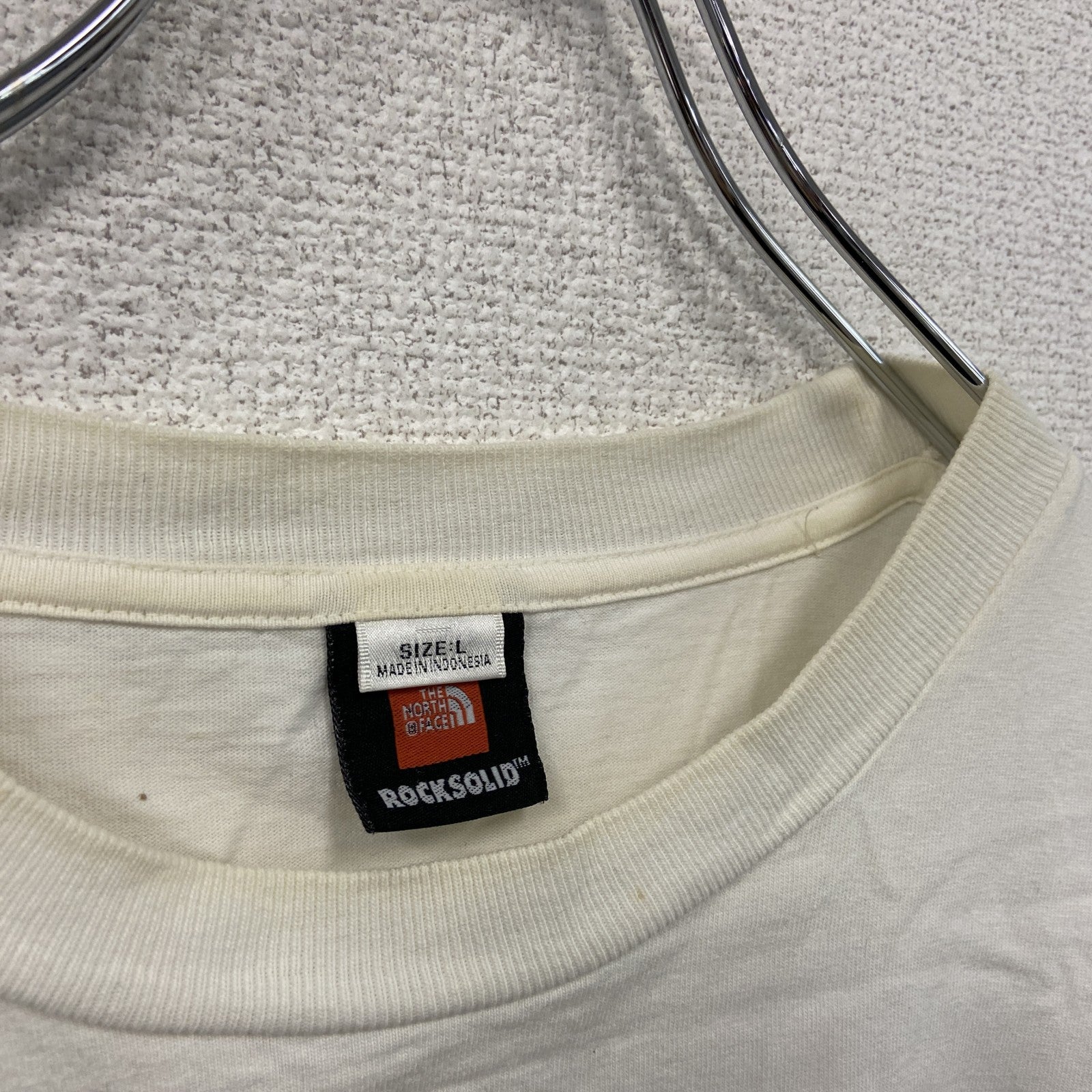 THE NORTH FACE ROCK SOLID　ザ・ノースフェイス　半袖プリントTシャツ　グリッチロゴ　白　ホワイト　Lサイズ　古着