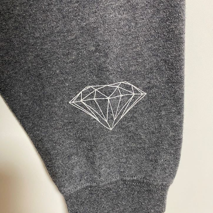 Diamond　ダイヤモンド　スウェット/トレーナー　デカロゴ　ビッグデザイン　クルーネック　ダークグレー　古着