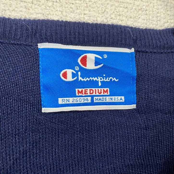 90s　champion　チャンピオン　ニットセーター　刺繍ロゴ　ワンポイント　ヴィンテージ　紺　ネイビー　Mサイズ　古着