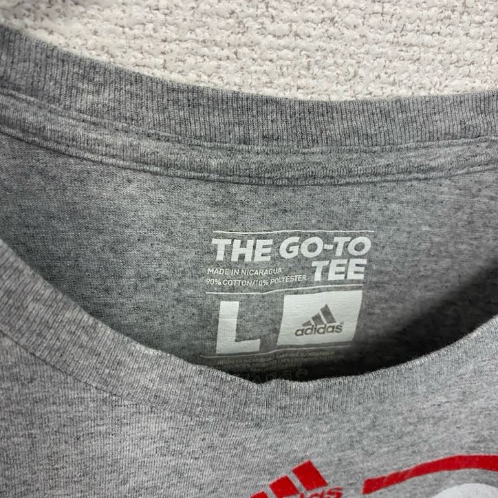 adidas　アディダス　半袖プリントTシャツ　灰色　グレー　Lサイズ　古着
