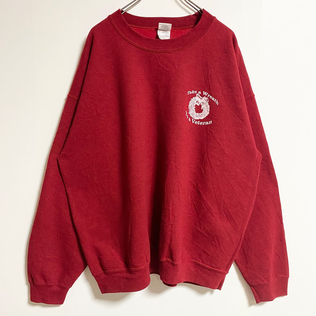 GILDAN　ギルダン　長袖ワンポイントプリントスウェット　トレーナー　クルーネック　赤　レッド　秋冬服　XLサイズ　古着