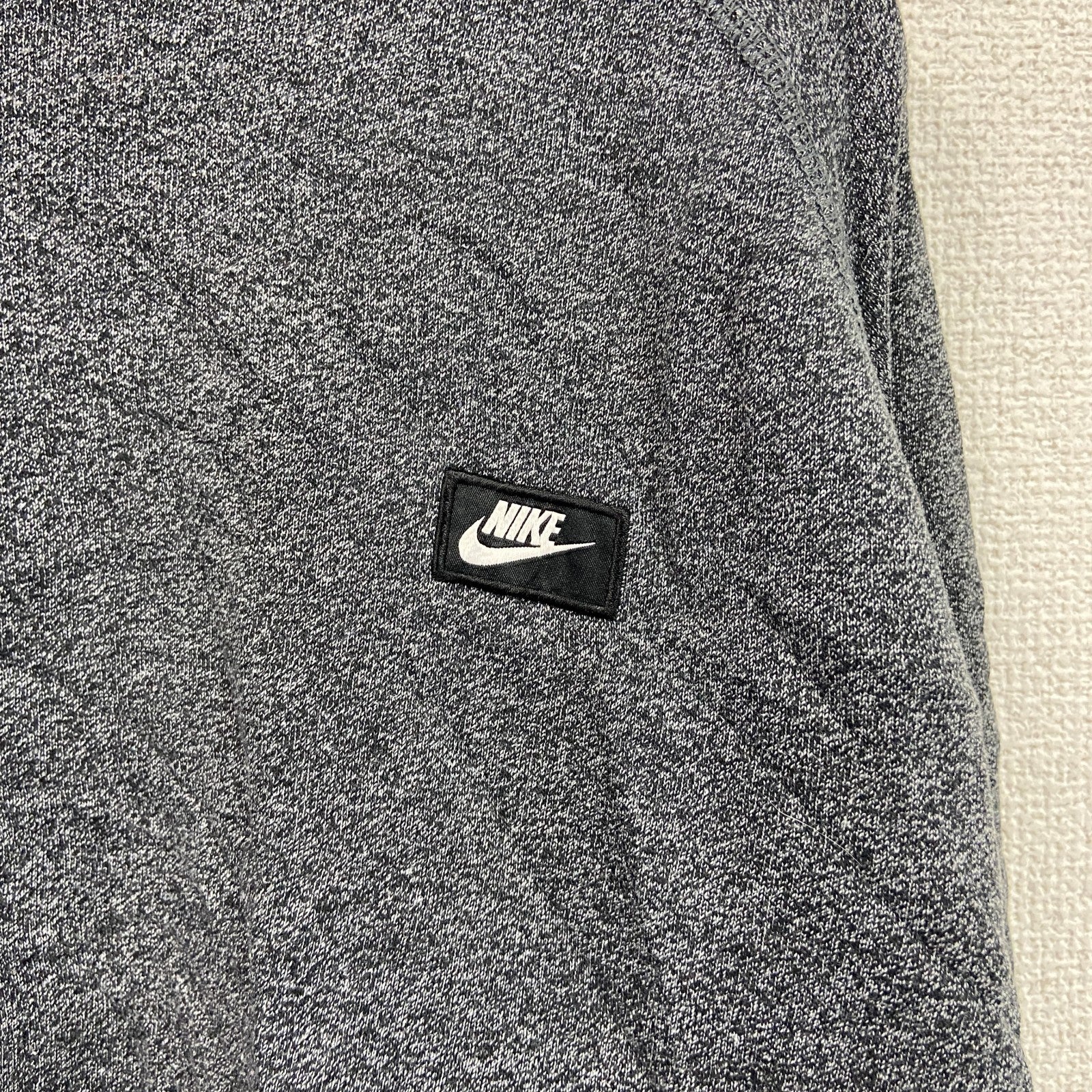NIKE　ナイキ　スウェット/トレーナー　グレー　灰色　XLサイズ　古着