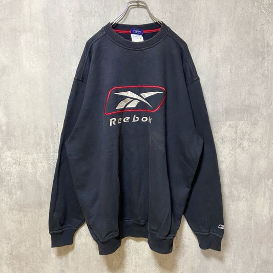 古着 used　90s　Reebok リーボック　長袖ビックロゴ刺繍スウェット　トレーナー　黒　ビックシルエット　XLサイズ