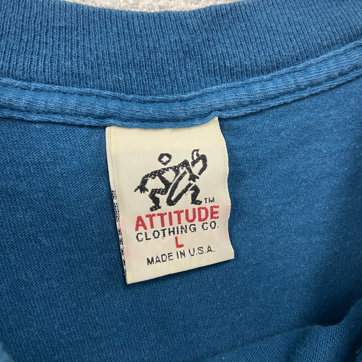 ATTITUDE　半袖プリントTシャツ　シングルステッチ　ターコイズブルー　Lサイズ　古着