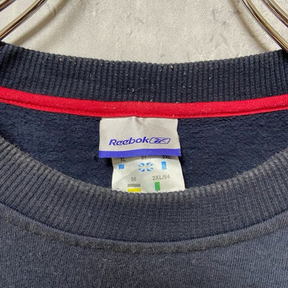 古着 used　90s　Reebok リーボック　長袖ビックロゴ刺繍スウェット　トレーナー　黒　ビックシルエット　XLサイズ