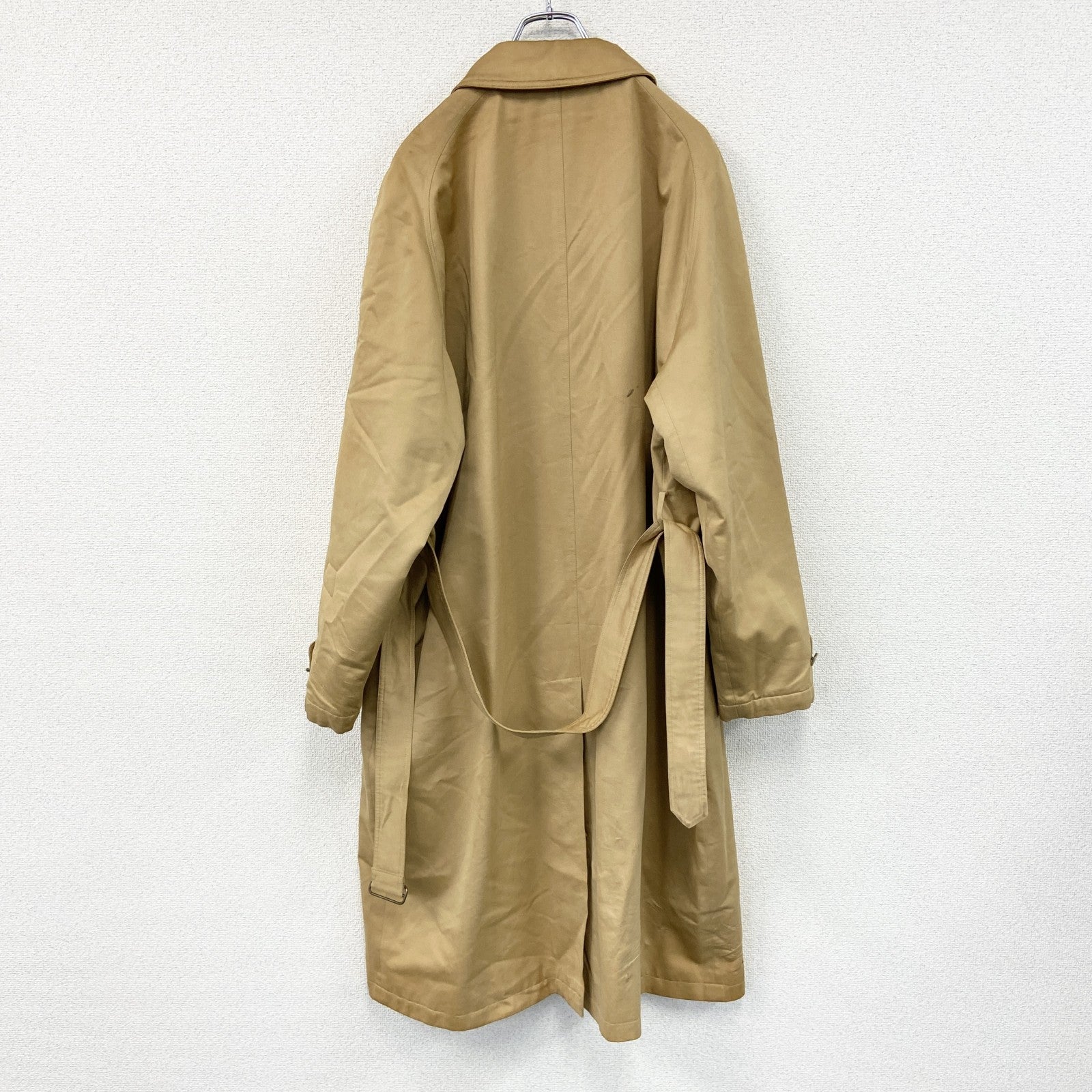 BARNEYS NEW YORK　バーニーズニューヨーク　トレンチコート　中綿入り　3つポケット　比翼仕立て　キャメル　LLサイズ　古着