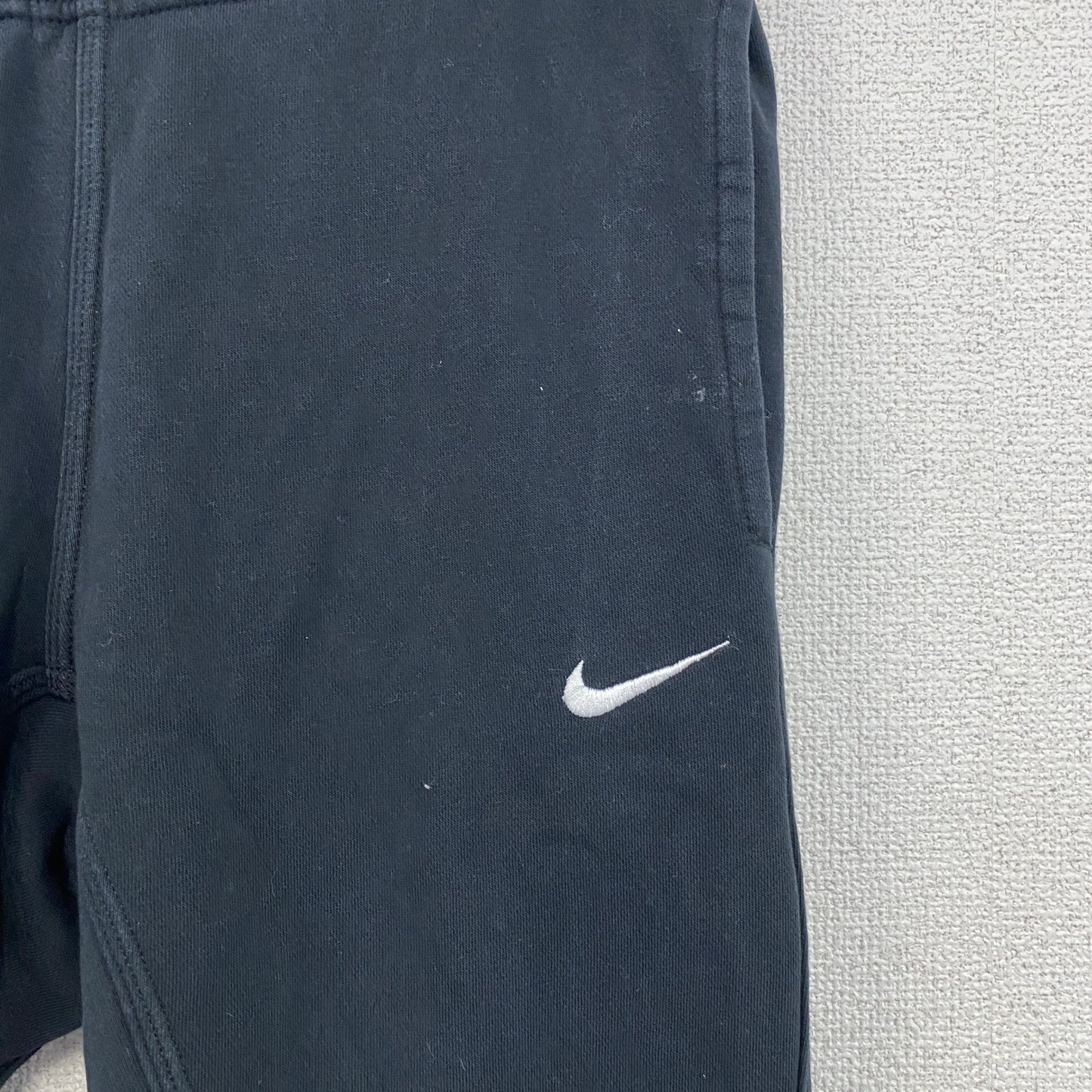 NIKE　ナイキ　スウェットパンツ　ジョガーパンツ　スウッシュ　黒　ブラック　Mサイズ