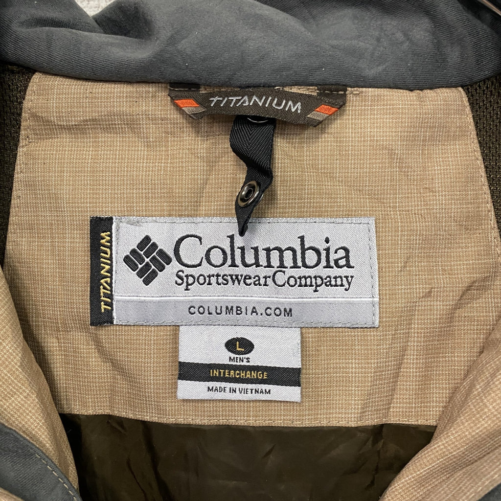 Columbia　コロンビア　TITANIUM　フルジップジャケット　ベージュ　Lサイズ　古着