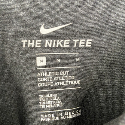 古着 used　NIKE　ナイキ　半袖プリントTシャツ　TLU　BULLDOGS　グレー　スウッシュロゴ　レトロ　Mサイズ