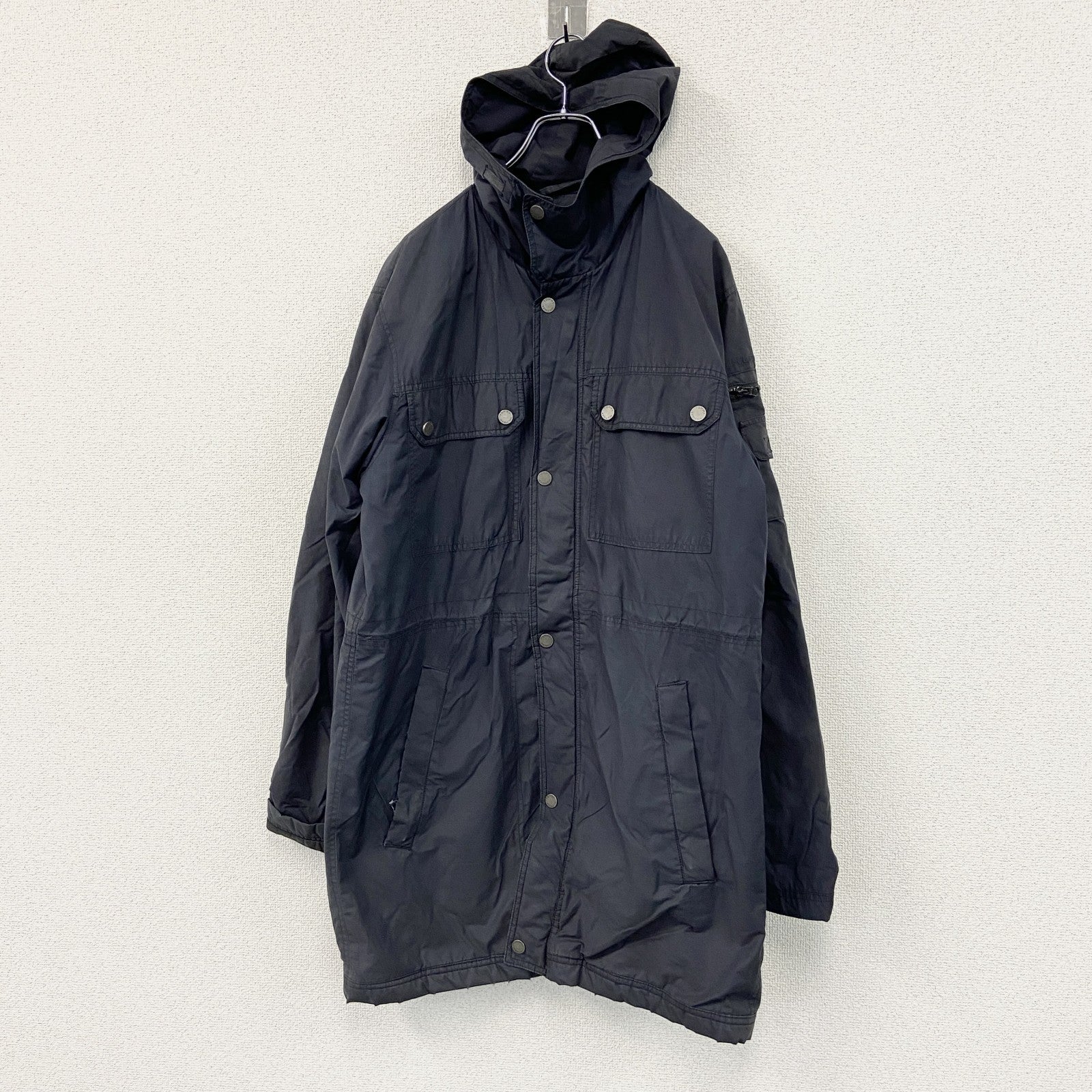 TOMMY HILFIGER　トミーヒルフィガー　フルジップナイロンジャケット　中綿入り　6つポケット　紺　ネイビー　Mサイズ　古着