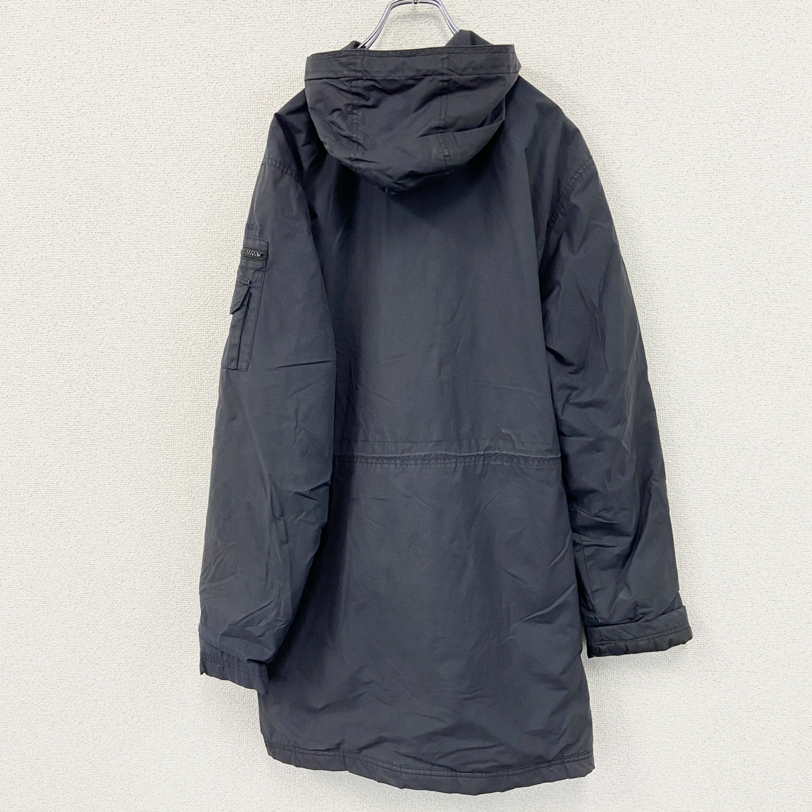TOMMY HILFIGER　トミーヒルフィガー　フルジップナイロンジャケット　中綿入り　6つポケット　紺　ネイビー　Mサイズ　古着