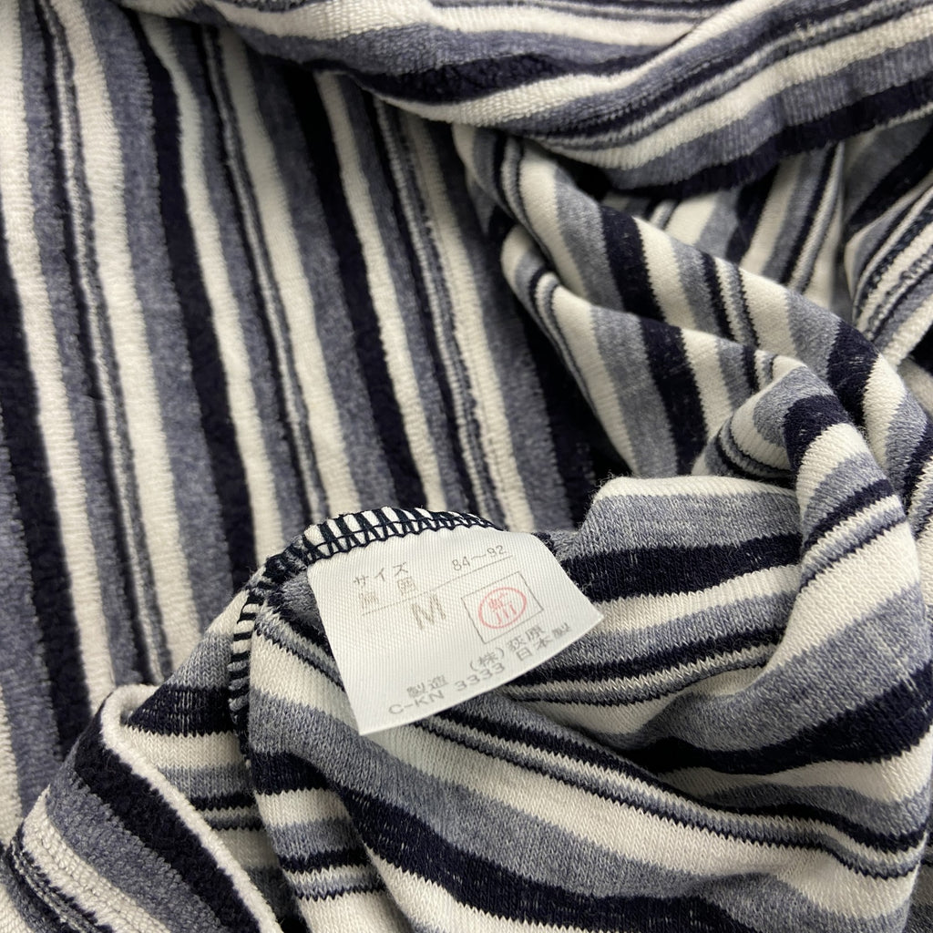 GUESS　ゲス　長袖フリースＴシャツ　ボーダー柄　ワンポイント　マルチカラー　Ｍサイズ　古着