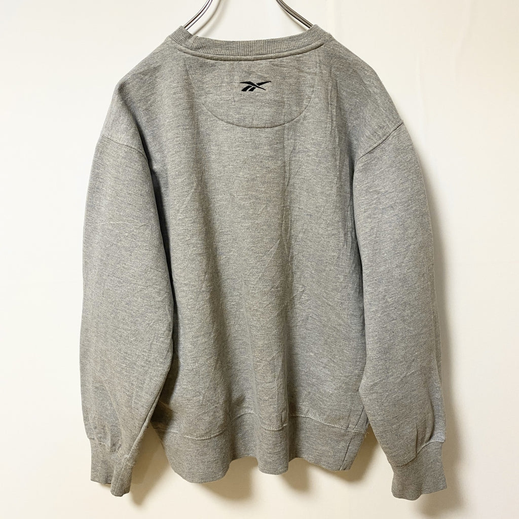 Reebok　リーボック　長袖ワンポイントロゴ刺繍スウェット　トレーナー　レトロデザイン　グレー　灰色　Lサイズ　古着