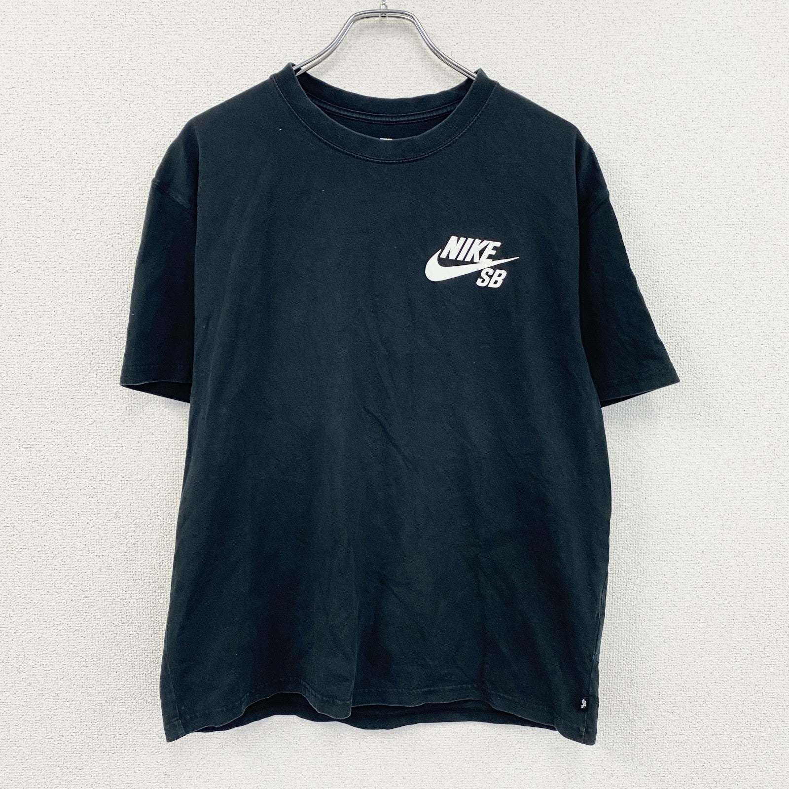 NIKE SB　ナイキエスビー　半袖プリントTシャツ　スウッシュ　黒　ブラック　XLサイズ　古着