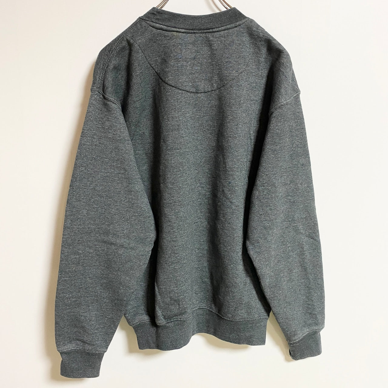 PACIFIC&CO　長袖プリントスウェット　トレーナー　クルーネック　ワイルドウッド　グレー　灰色　秋冬服　Mサイズ　古着