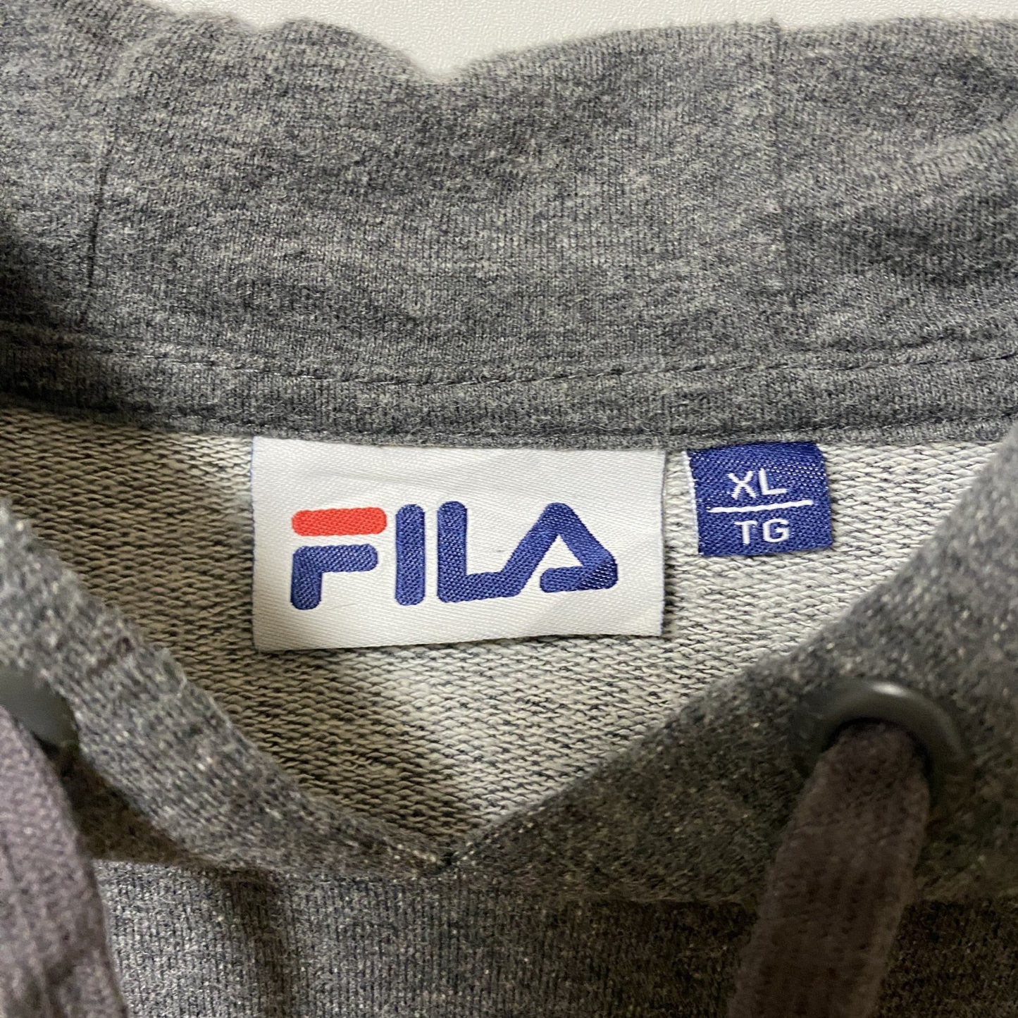 古着 used FILA フィラ　長袖プリントプルオーバーパーカー　フーディー　スポーティー　オーバーサイズ　グレー　XLサイズ