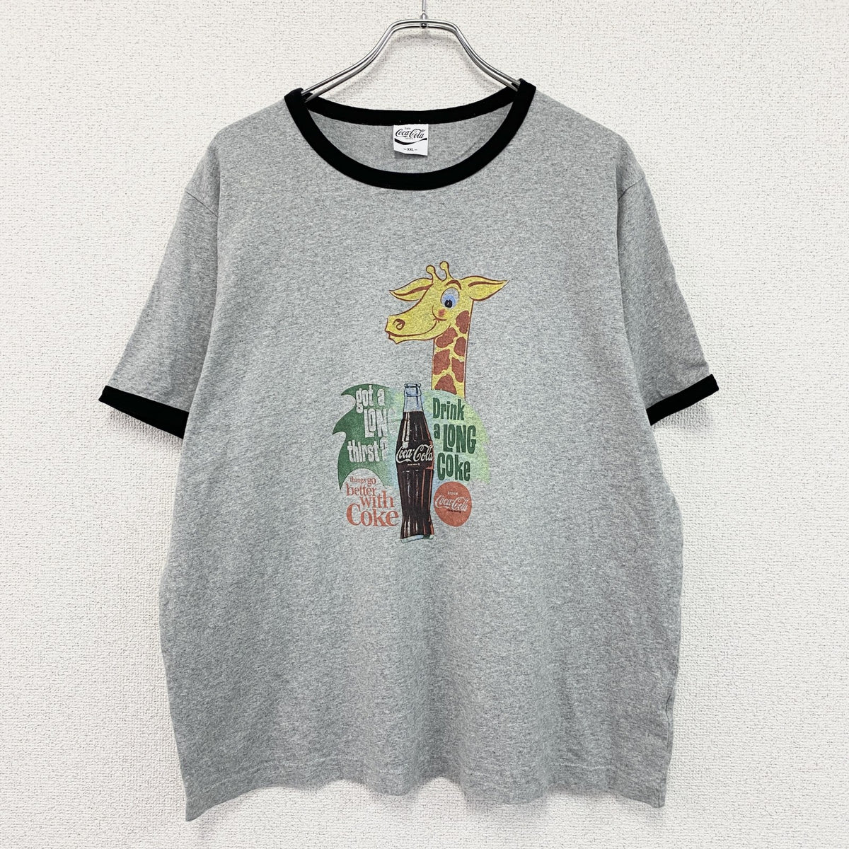 GU　ジーユー　Coca-Cola　コカ・コーラ　半袖プリントリンガーTシャツ　キリン　グレー　灰色　2XLサイズ　古着