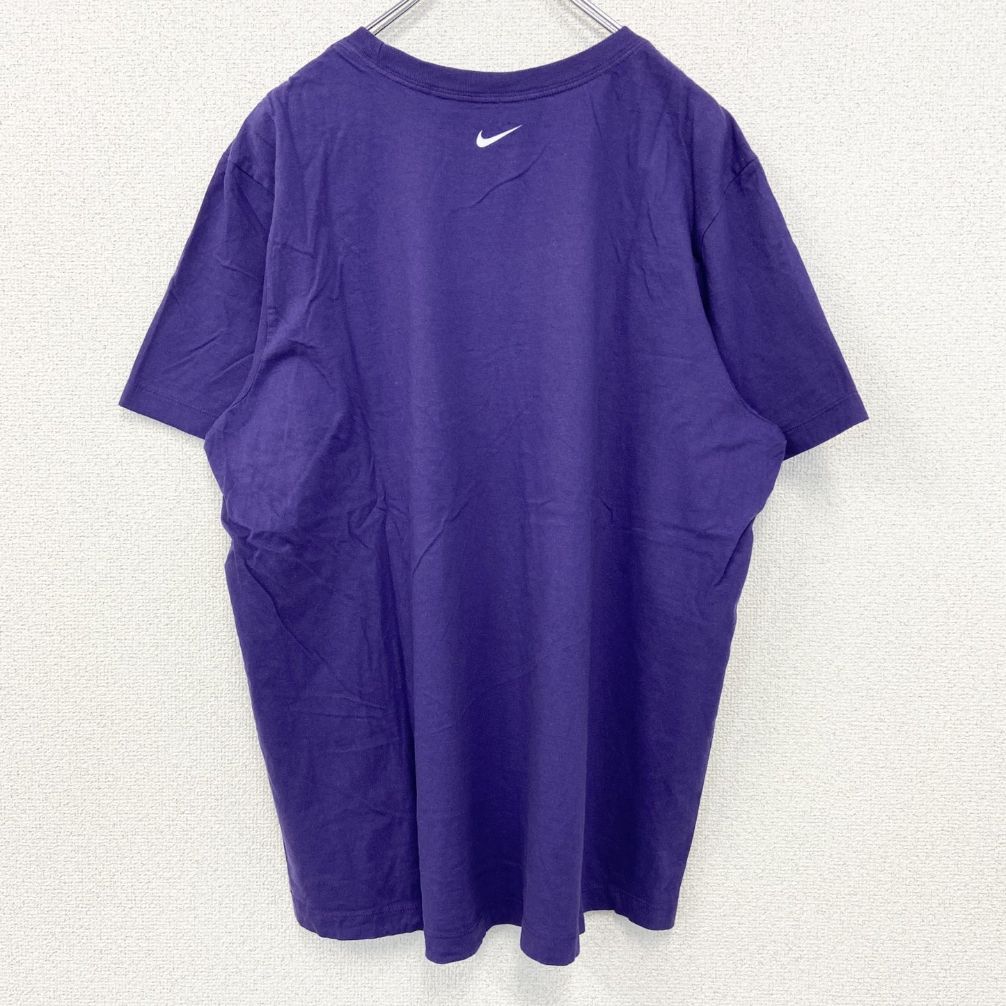 古着 used　NIKE ナイキ　半袖プリントTシャツ　ソフトボール　クルーネック　スウッシュロゴ　紫　パープル　XLサイズ