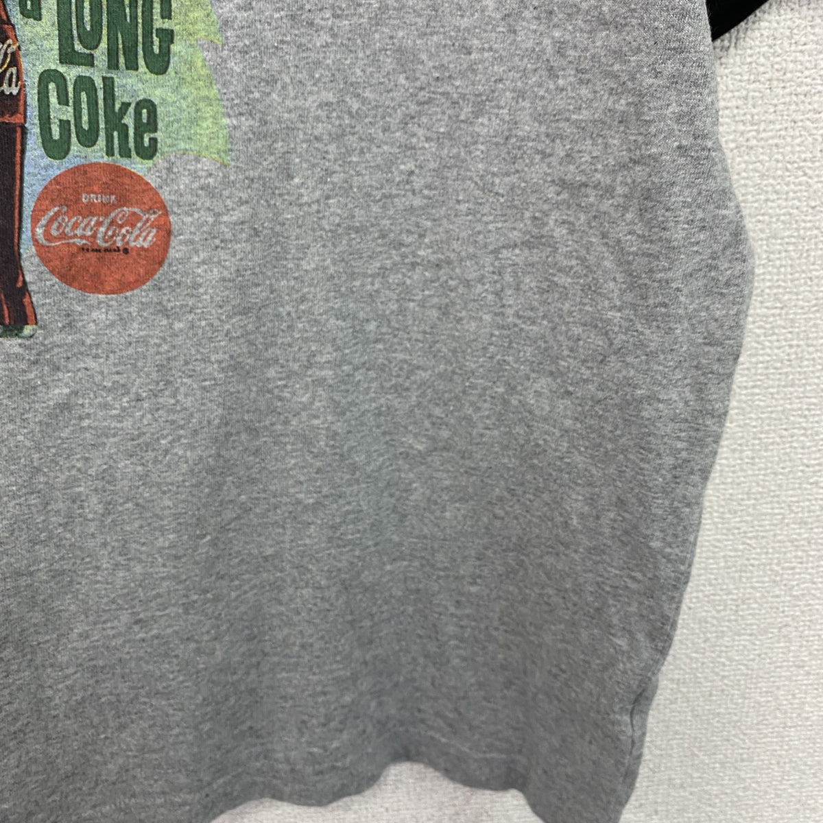 GU　ジーユー　Coca-Cola　コカ・コーラ　半袖プリントリンガーTシャツ　キリン　グレー　灰色　2XLサイズ　古着